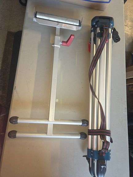 Bosch BT160 Tripod and Measuring Tool