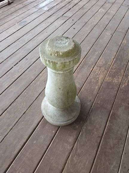 Concrete Decorative bird bath base