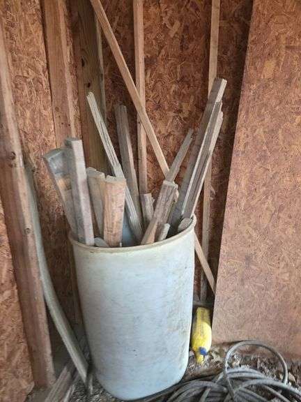 Scrap Wood in Various Sizes and Types