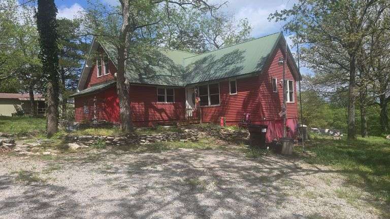 Real Estate Auction - Greenfield MO / Stockton Lake 