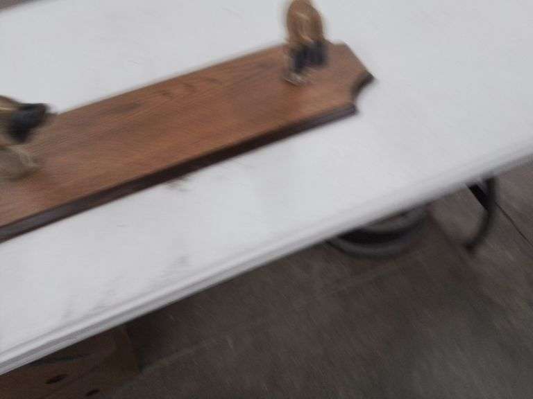 Rifle rack with Hooves
