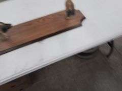 Rifle rack with Hooves