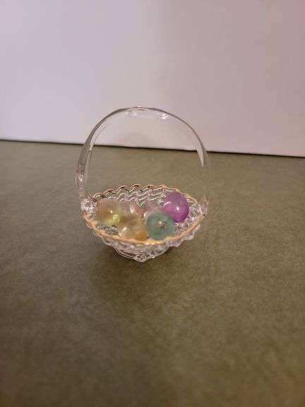 Vintage Hand Spun Glass Easter Basket W/Eggs