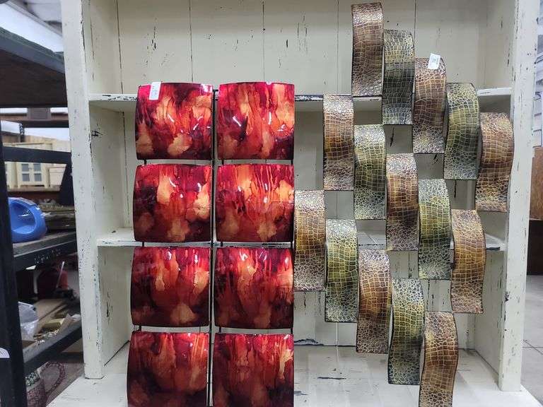 2 Wall Art Pieces Baer Auctioneers Realty, LLC