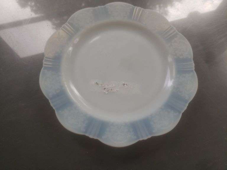 3 Macbeth Opalescent Plates, Glass Vegetable Tray, And Frame