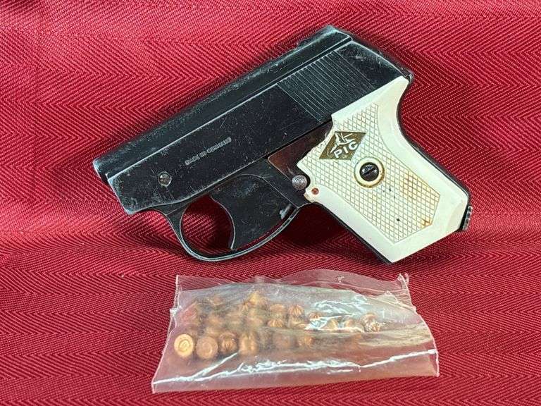 German PIC Blank Starter Pistol w/Blank Rounds - Baer Auctioneers ...