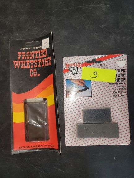 Lot Of 3 Whetstones (2 Packs)