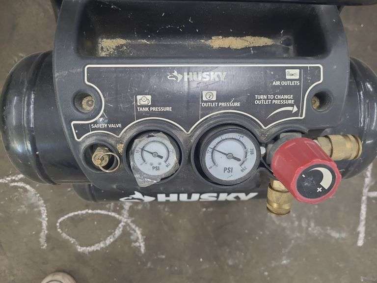 Husky 4 Gallon Air Tank