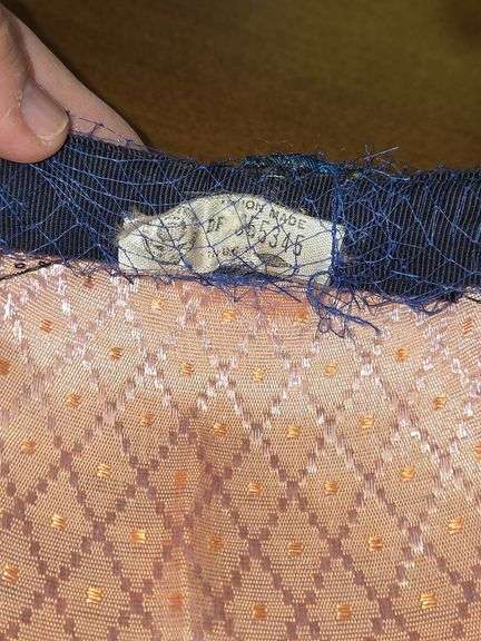 Vintage Pillbox Hat ( Union Made)