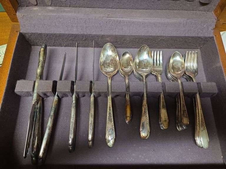 Partial Set Rogers Brothers Flatware