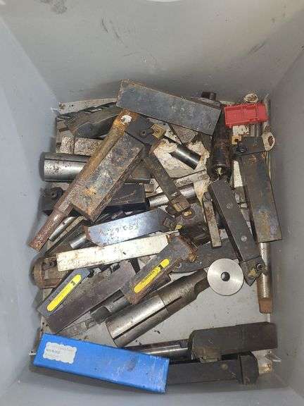 Tote Of Laithe Tools