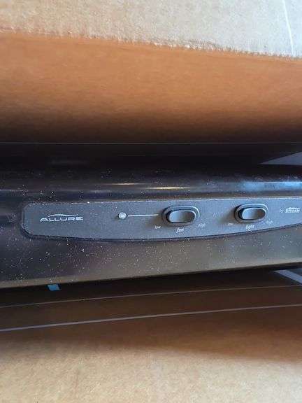 NIB Allure 36" Range Hood Black