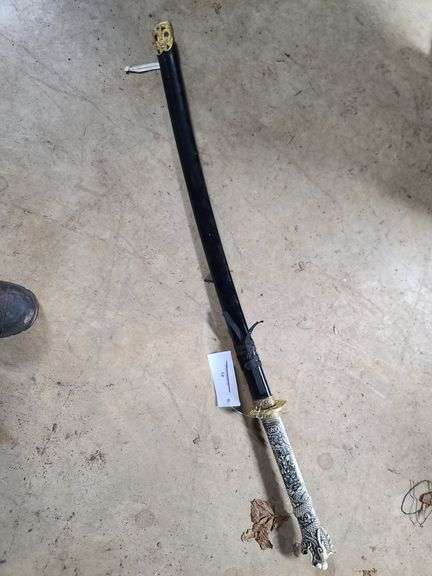 Open-Mouth Dragon Head Pommel Katana