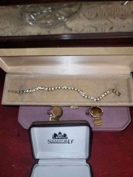 Bracelet, Cuff Links