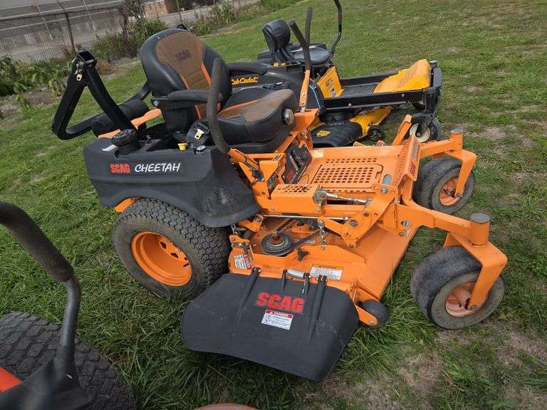 Scag Cheerah Heavy Duty Commercial Zero Turn Runs & Drives 1583 Hrs 52" Deck W/ Roll Bar