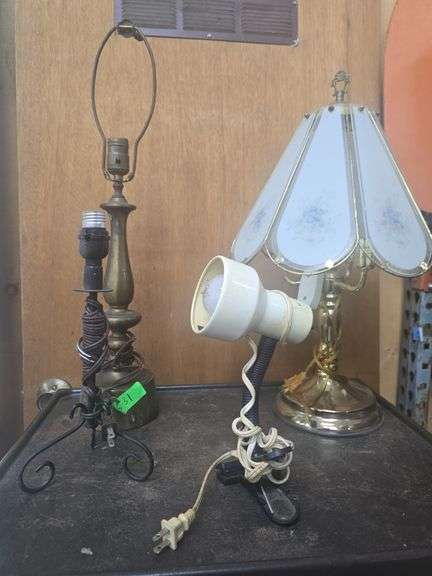 4 Vintage Lamps