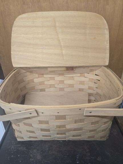 Woven Picnic Basket, Wicker Basket, Wooden Serving Tray