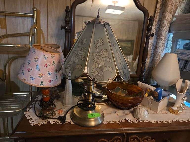 Contents On Top Of Dresser, 4 Lamps, Decorations