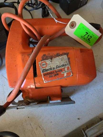 2 Zig Saws, Black & Decker, Skil