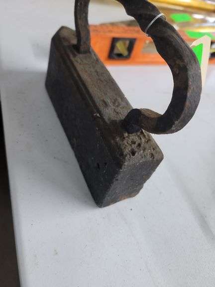 Antique Cast Iron Sad Iron,