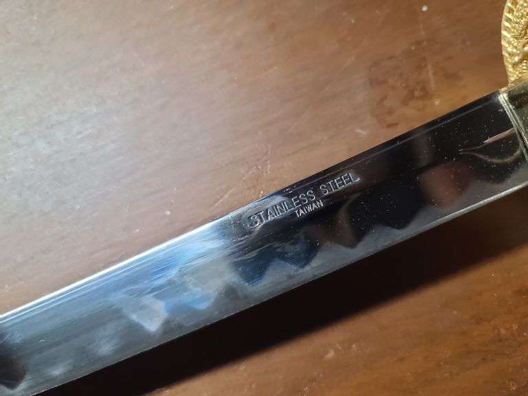 Open-Mouth Dragon Head Pommel Katana