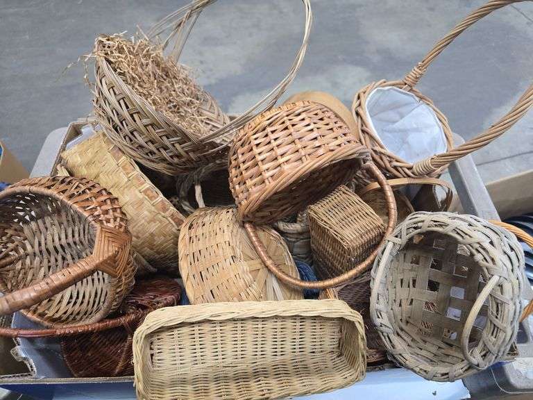 Collection of Various Rattan and Wicker Baskets. (Approx. 16)