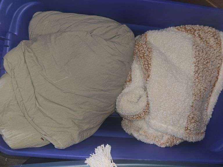 2 Totes Full of Various Blankets, Rugs, Placemats