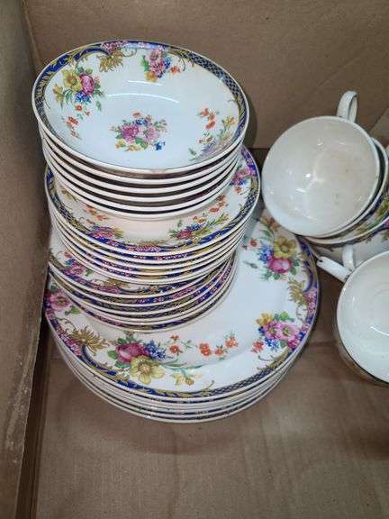 Thompson Normandie 1835 Dishware, One Box, Some Minir Chipping, 36pcs