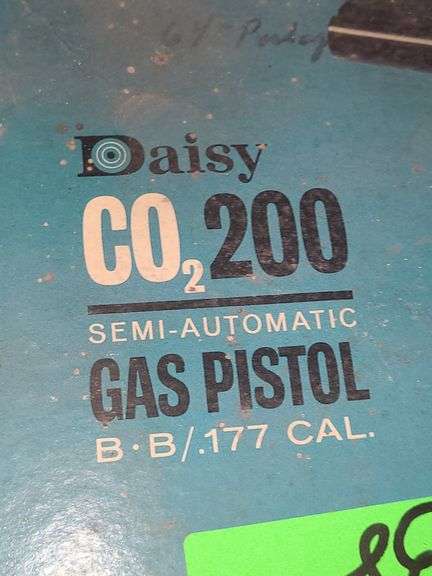 Daisy CO2200 Semi-Automatic BB Gas Pistol
