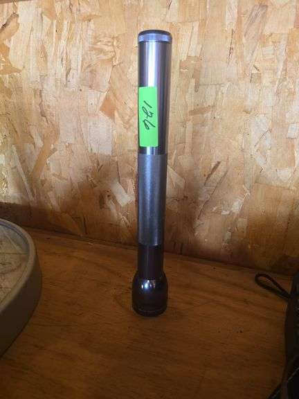 Mag-Lite Flashlight