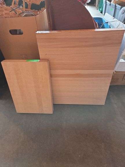 2 Cutting Boards