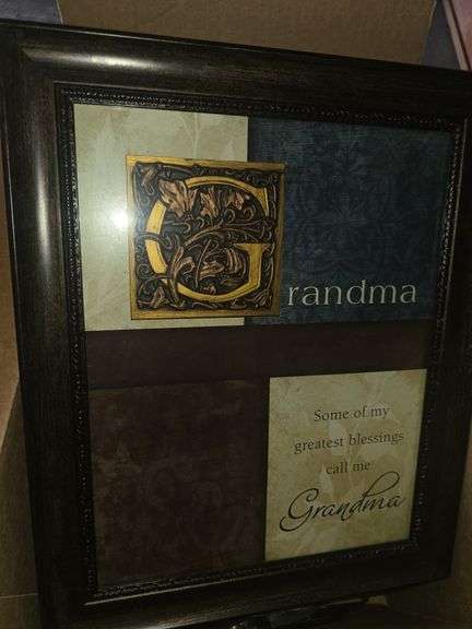 Box of Picture Frames (Approx. 20)