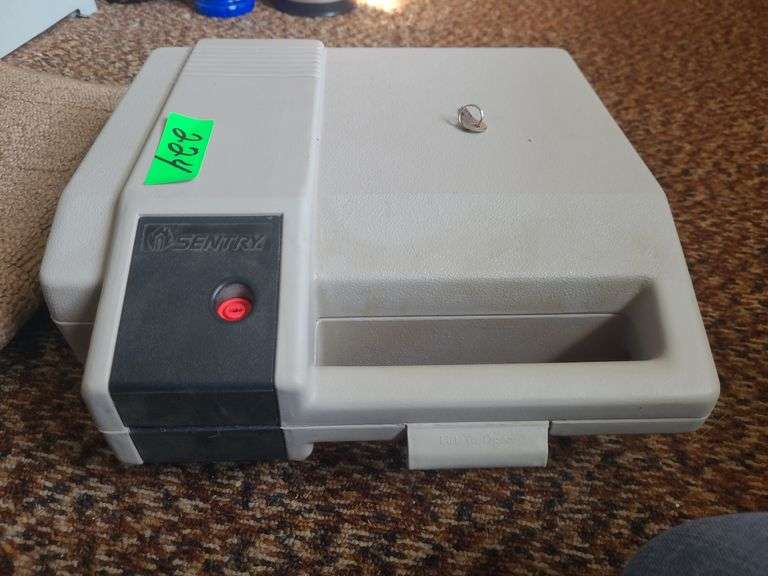 Sentry Fire Box With Key