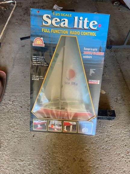 Sea Light Full Function Radio Controlled Sail Boat