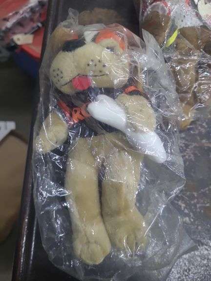 5 Burger King Browns Stuffed Dogs In Packaging