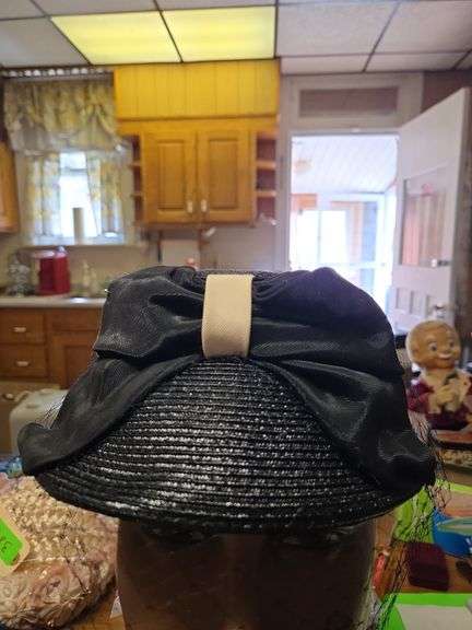 Vintage Black Hat W/ Bow
