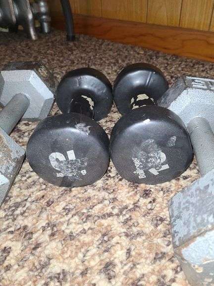 2 Pairs Of Weights