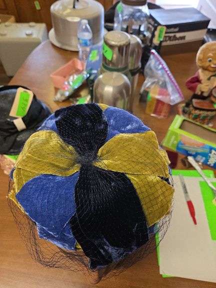 Vintage 1940 Blue Green Velvet Hat Net Union Made