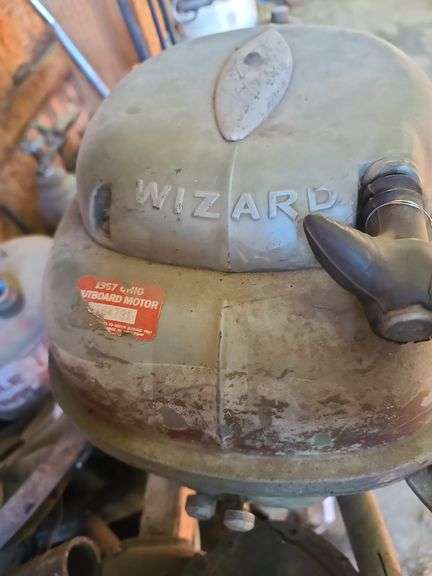 Wizard 10HP Boat Motor and Two Extra Prop Shafts