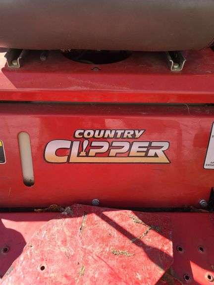 Country Clipper 60in Zero Turn, Runs, Drives and Cuts HRS 274
