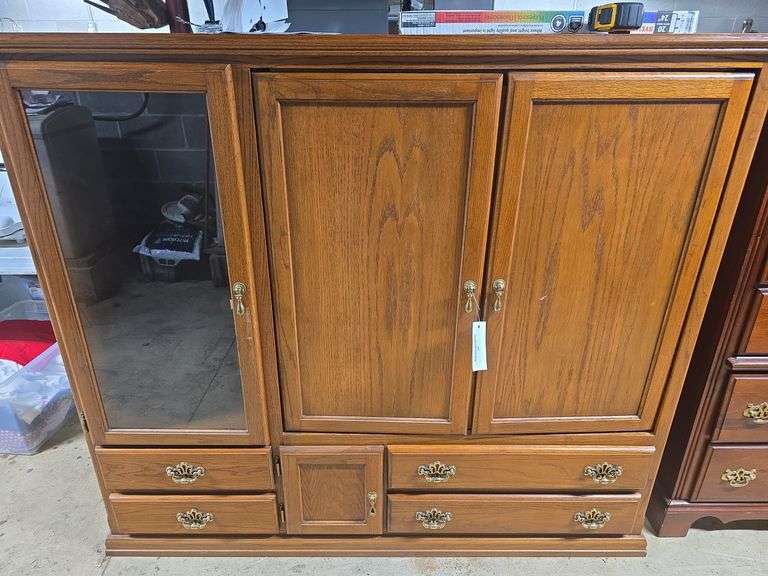 Entertainment Center (Approx. 52½ H x 60 W x 21½ D)