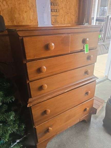 Chest Of Drawers (6 Drawers) (Approx 4' Tall)