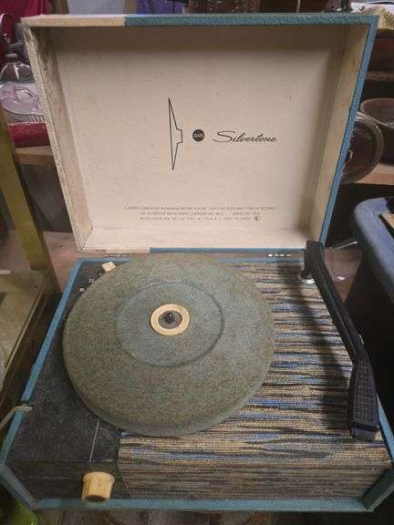 Silvertone Record Player, Vintage Mandolin Harp (Damaged)