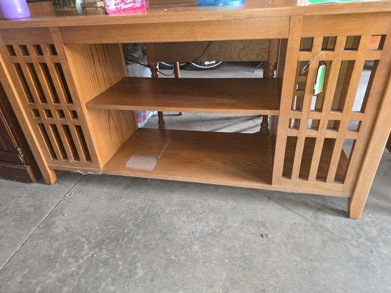 Entertainment Stand (Approx. 27½ x 54)