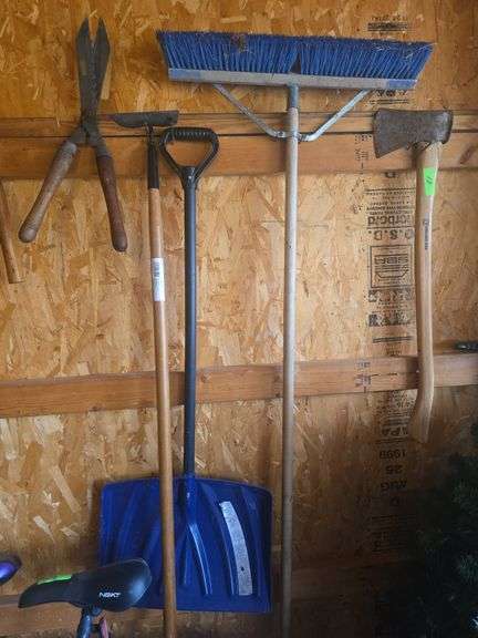 Collins Axe, Broom, Shovel, Hedge Shears