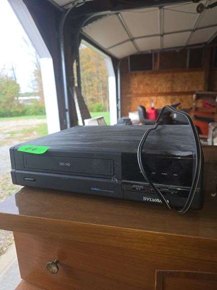 Sylvania VHS Player