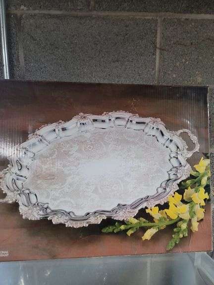 Silver Plated Serving Set,Tray In Box , Plastic Party Serving Set