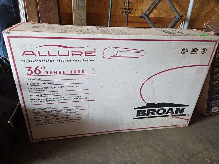 NIB Allure 36" Range Hood Black