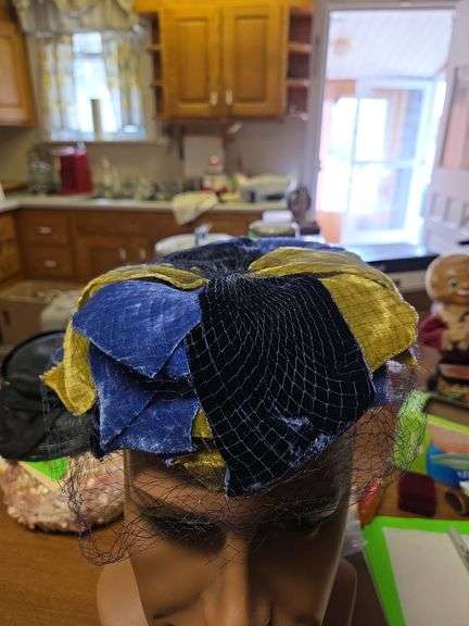 Vintage 1940 Blue Green Velvet Hat Net Union Made