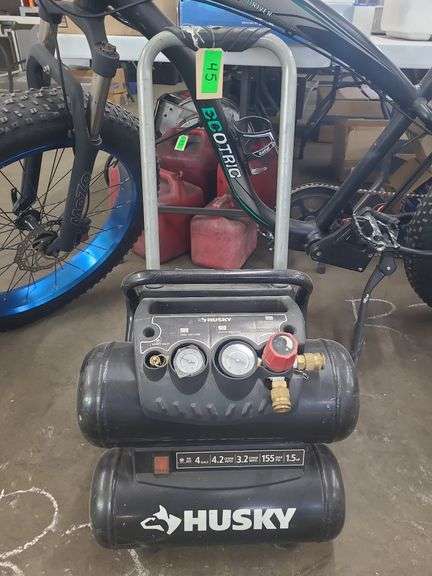 Husky 4 Gallon Air Tank
